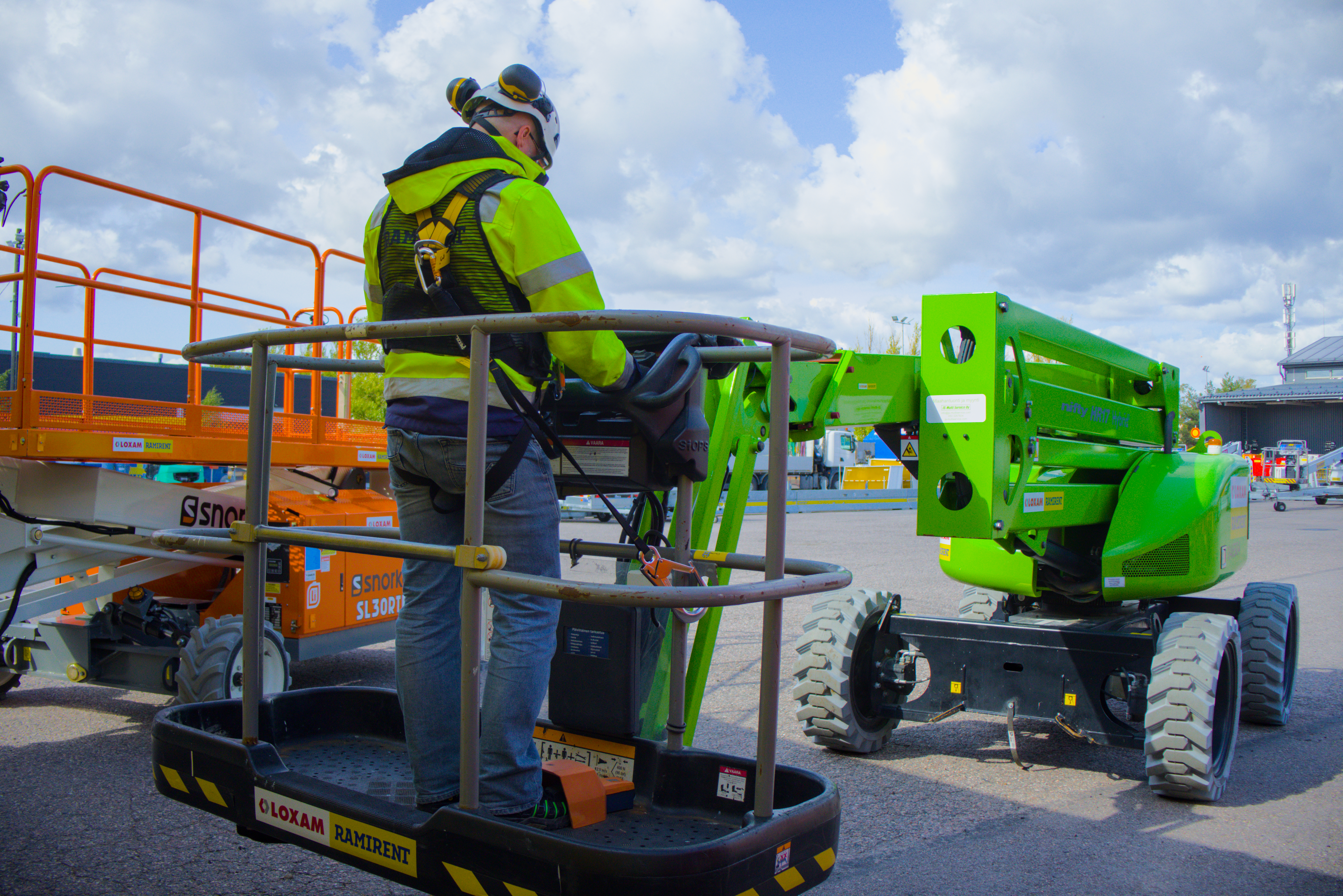 Henkilönnostinkortti + TTK Työturvallisuuskortti